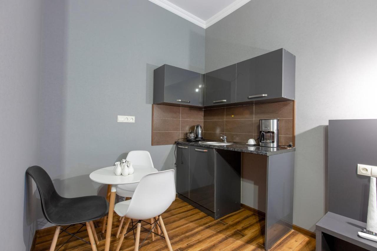4 Rooms Сігнагі Екстер'єр фото